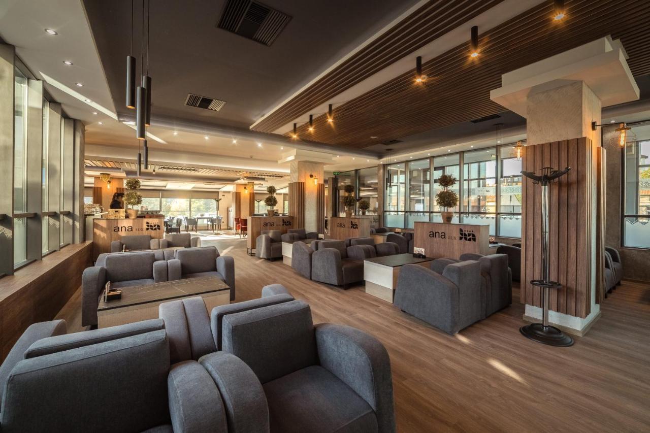 Hotel Ana Lux Spa Pirot Bagian luar foto