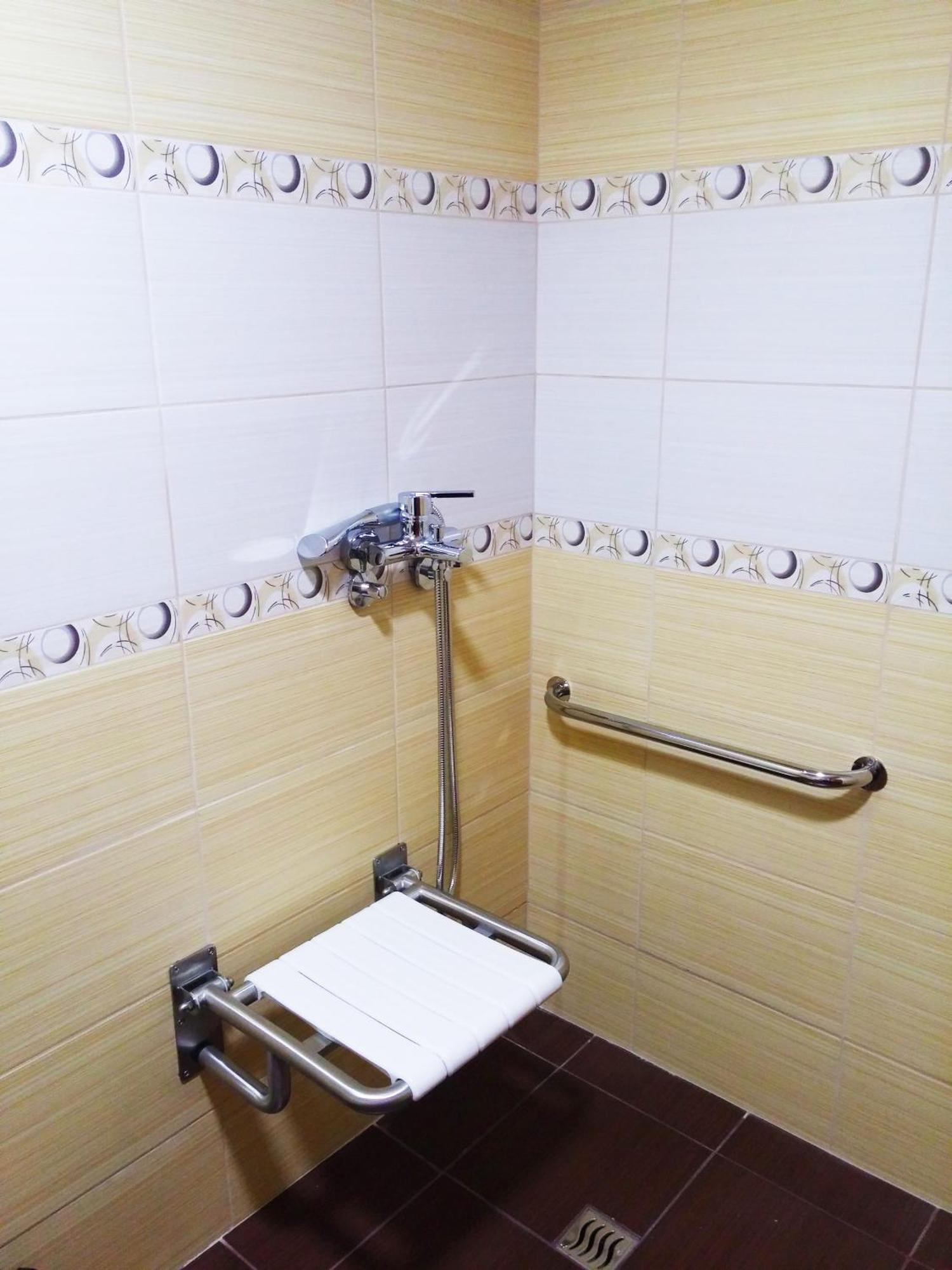 Hotel Ana Lux Spa Pirot Bagian luar foto