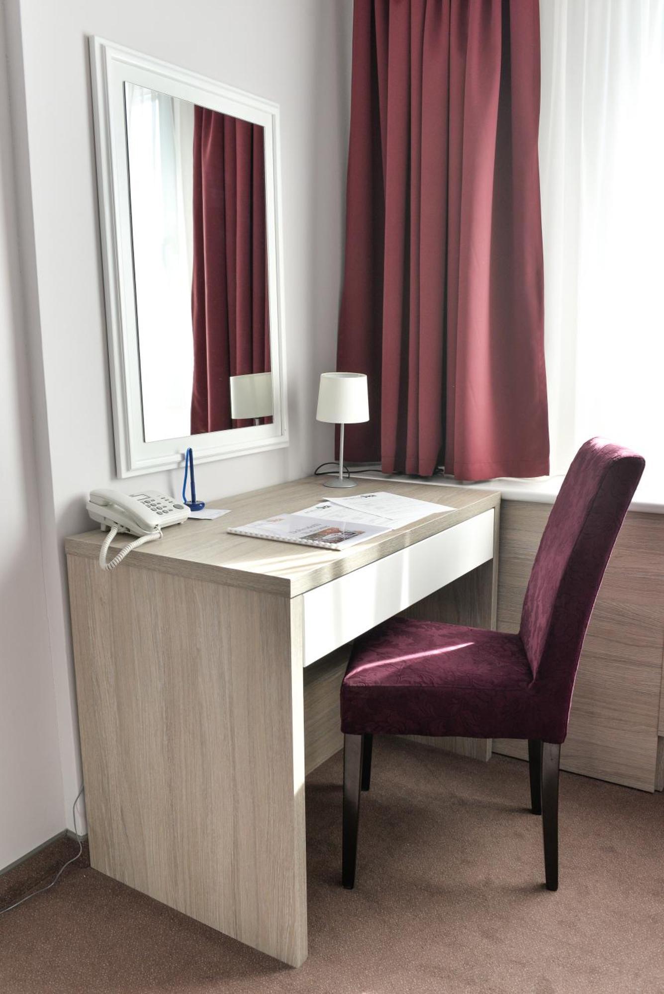 Hotel Ana Lux Spa Pirot Bagian luar foto